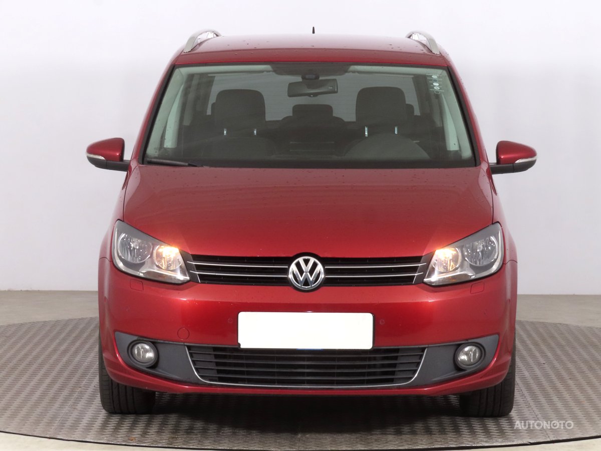 Volkswagen Touran, 2015 - pohled č. 2