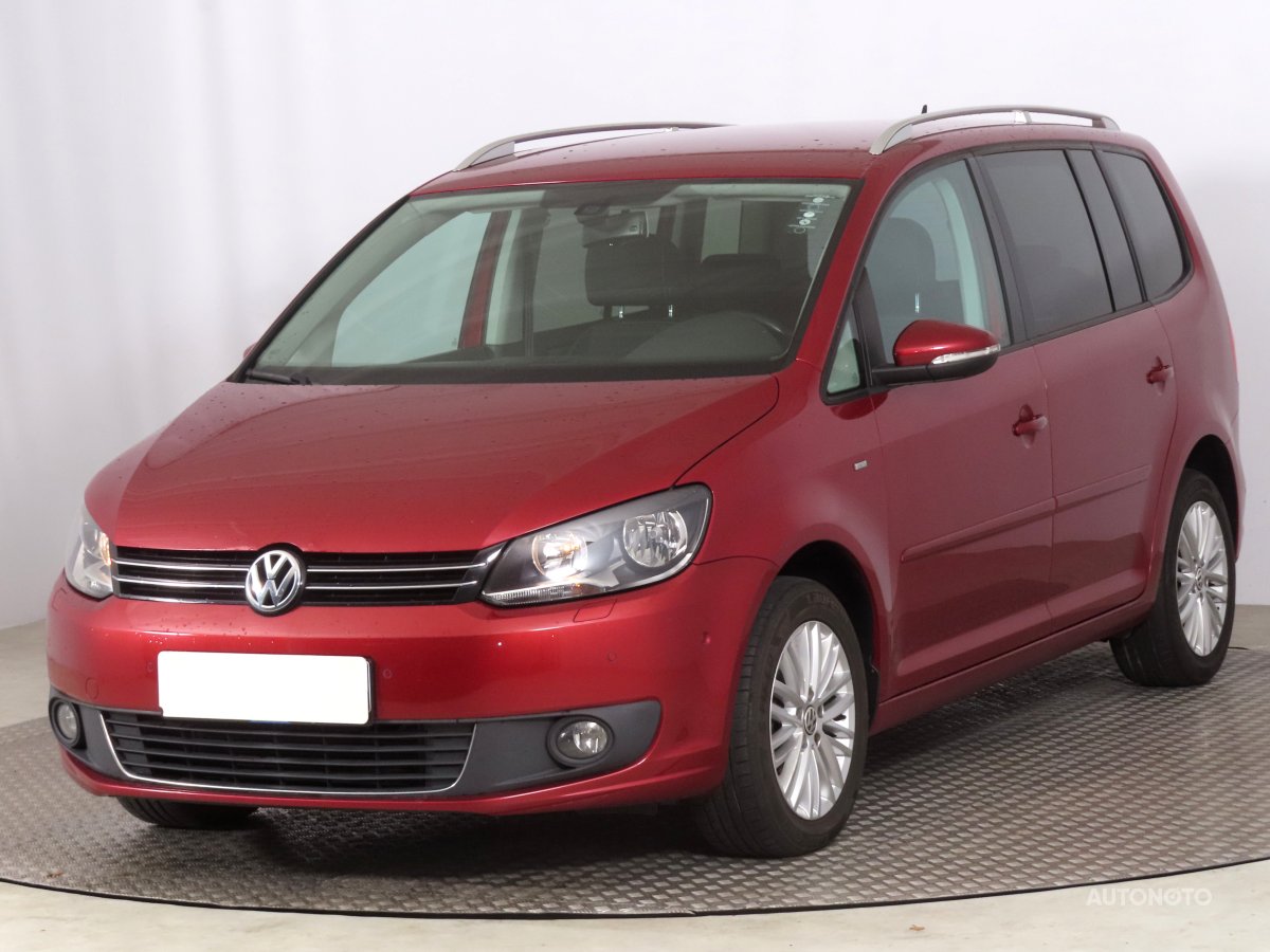 Volkswagen Touran, 2015 - pohled č. 3