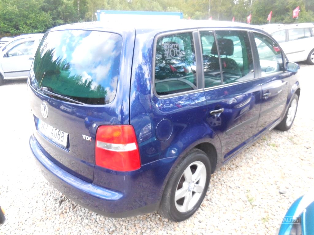 Volkswagen Touran, 2003 - pohled č. 4