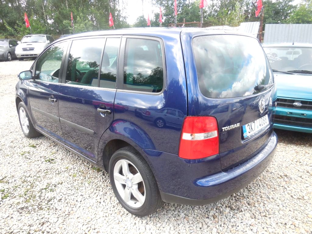 Volkswagen Touran, 2003 - pohled č. 5
