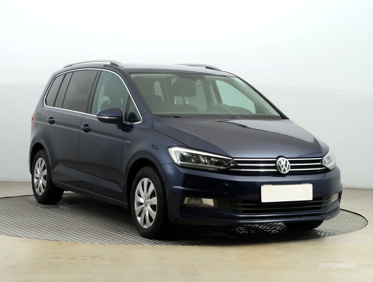 Volkswagen Touran, 2016 - pohled č. 1