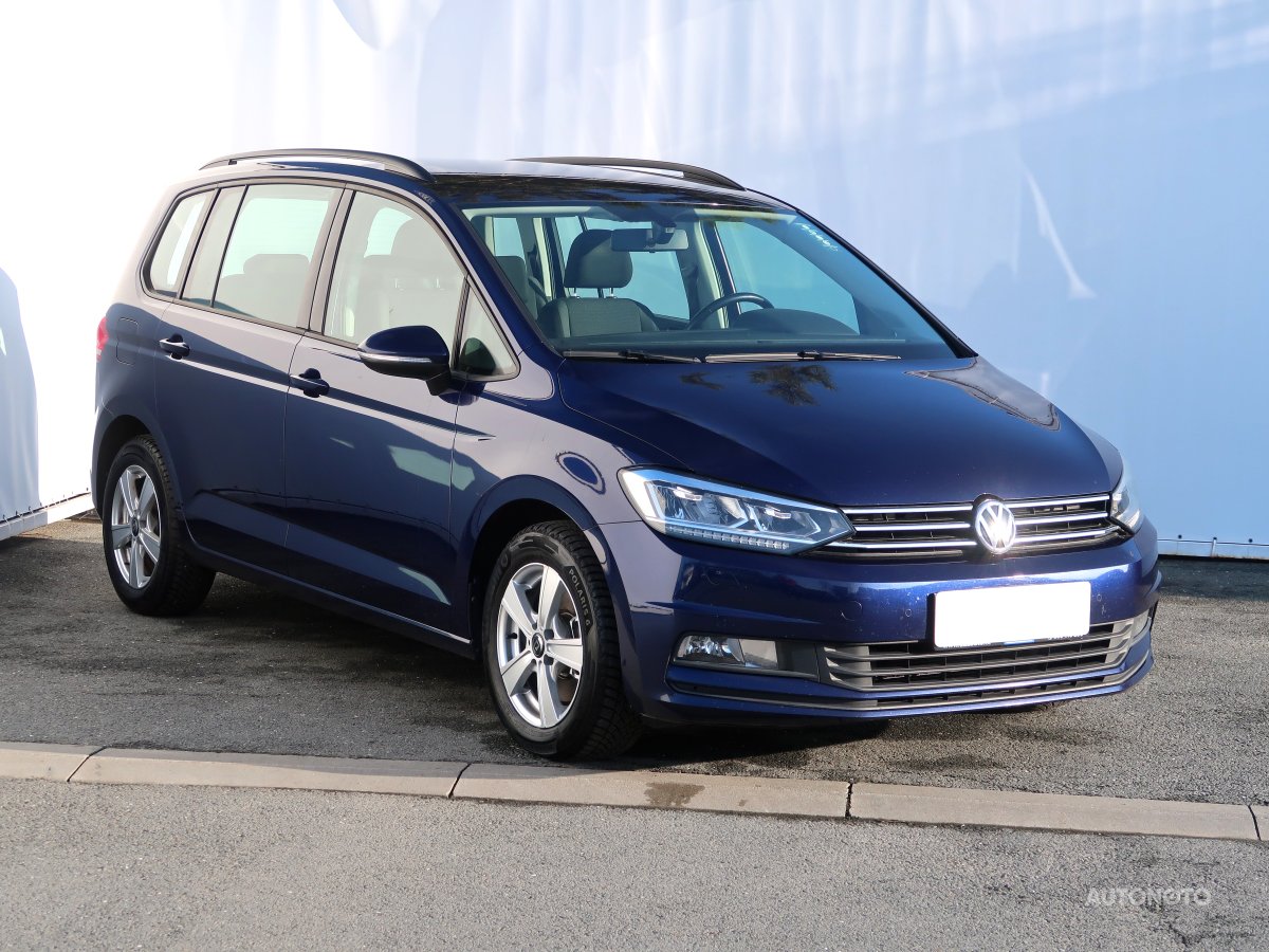 Volkswagen Touran, 2016 - pohled č. 1