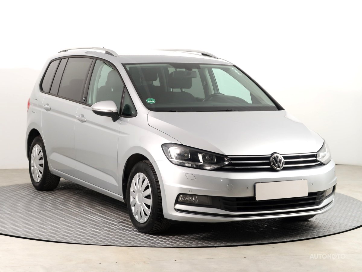 Volkswagen Touran, 2017 - pohled č. 1