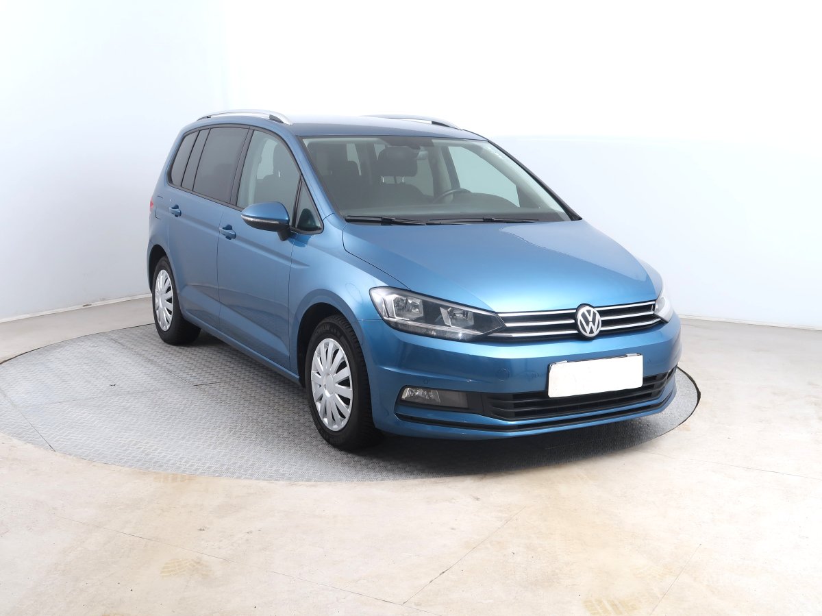 Volkswagen Touran, 2018 - pohled č. 1