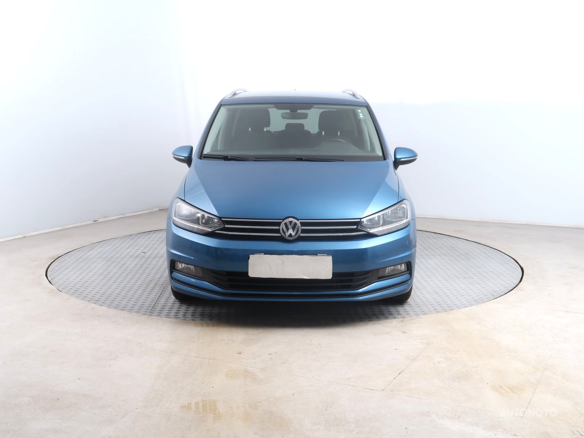 Volkswagen Touran, 2018 - pohled č. 2