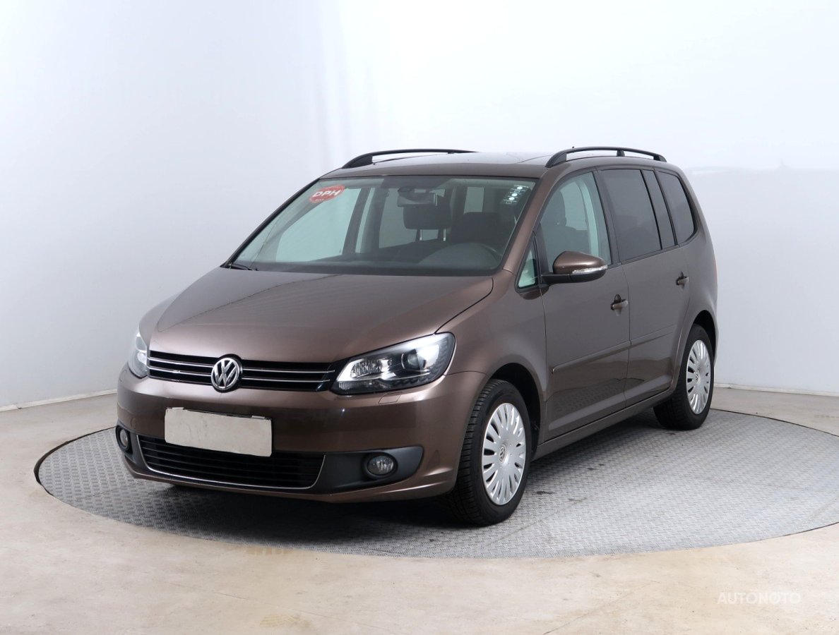Volkswagen Touran, 2014 - pohled č. 3