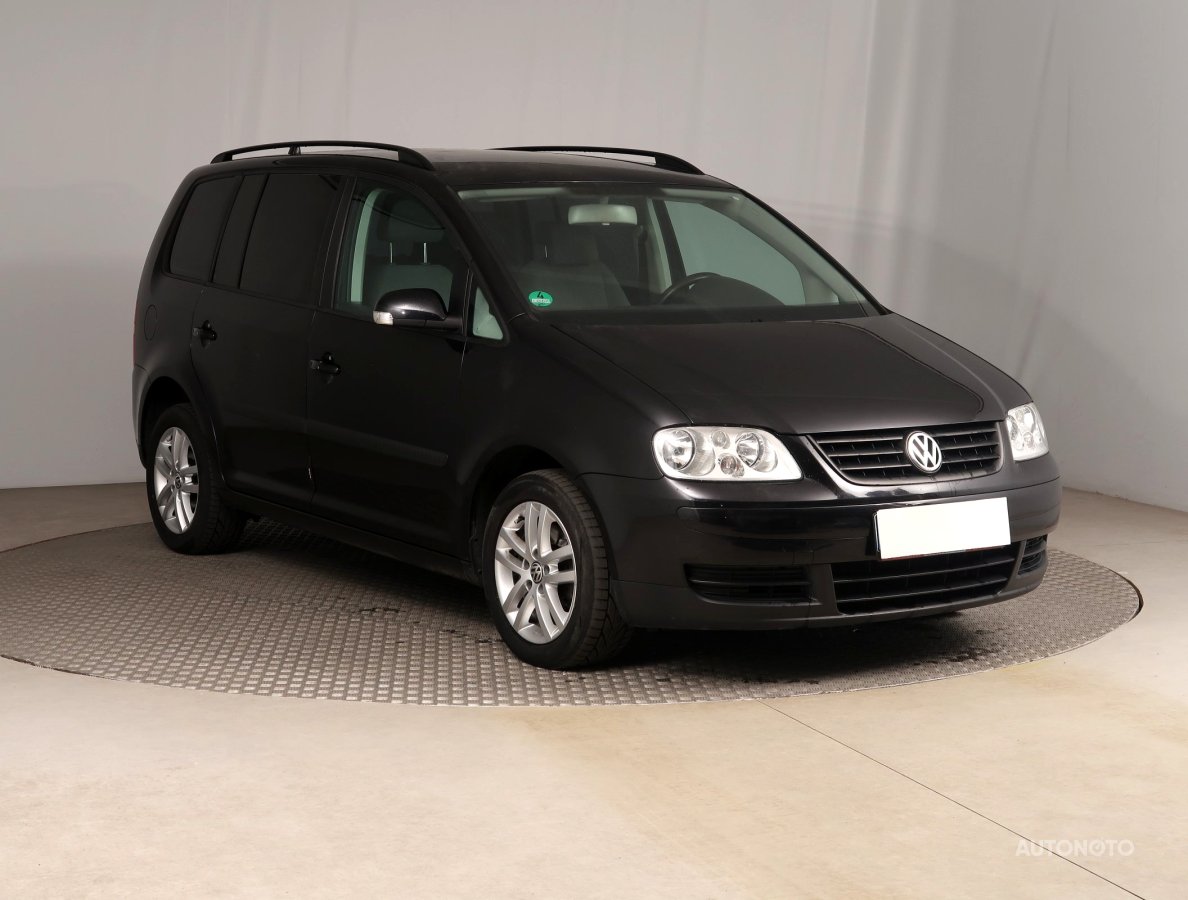 Volkswagen Touran, 2004 - pohled č. 1