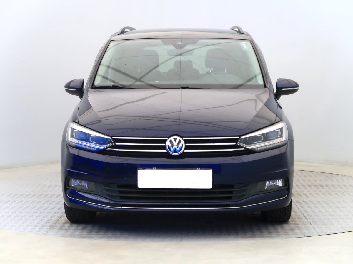 Volkswagen Touran, 2018 - pohled č. 2