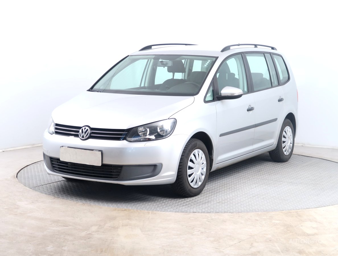 Volkswagen Touran, 2011 - pohled č. 3