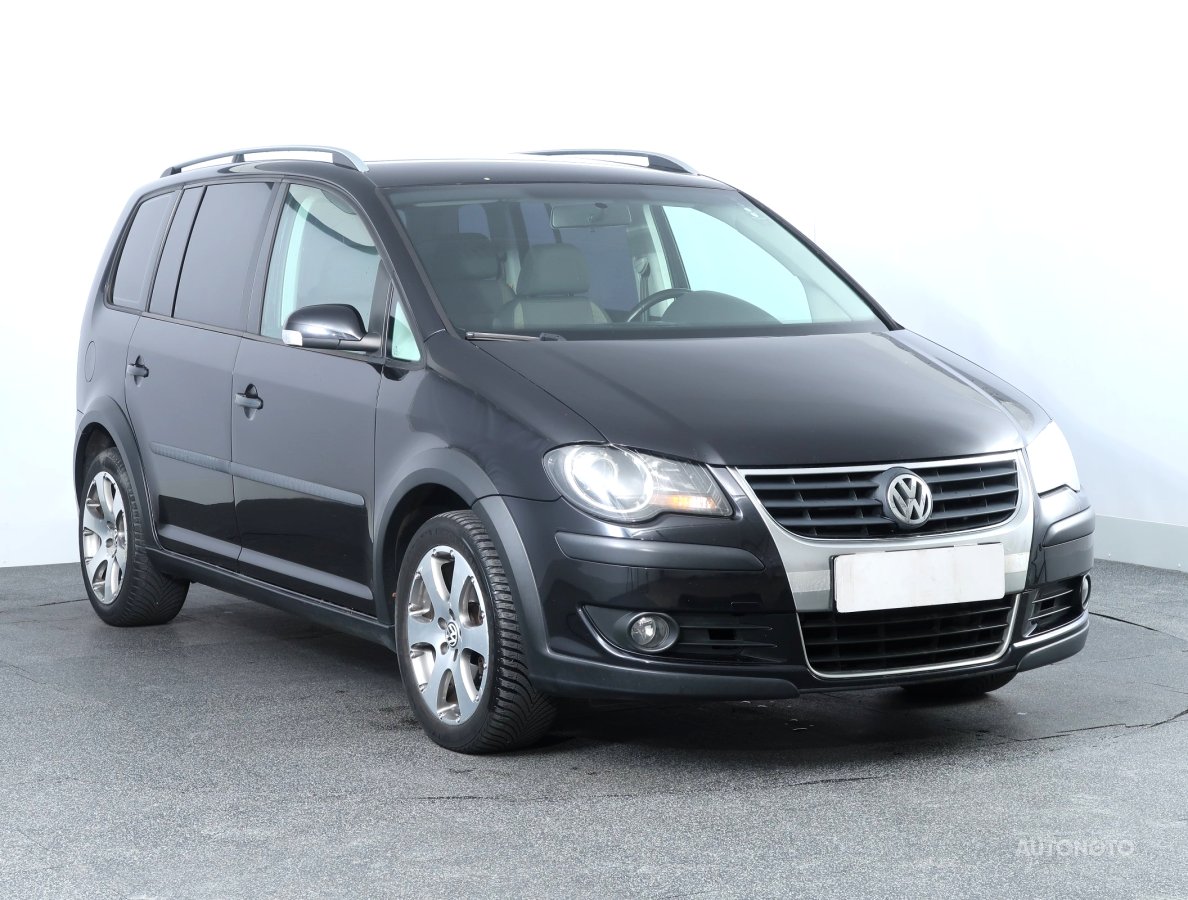 Volkswagen Touran, 2008 - pohled č. 1