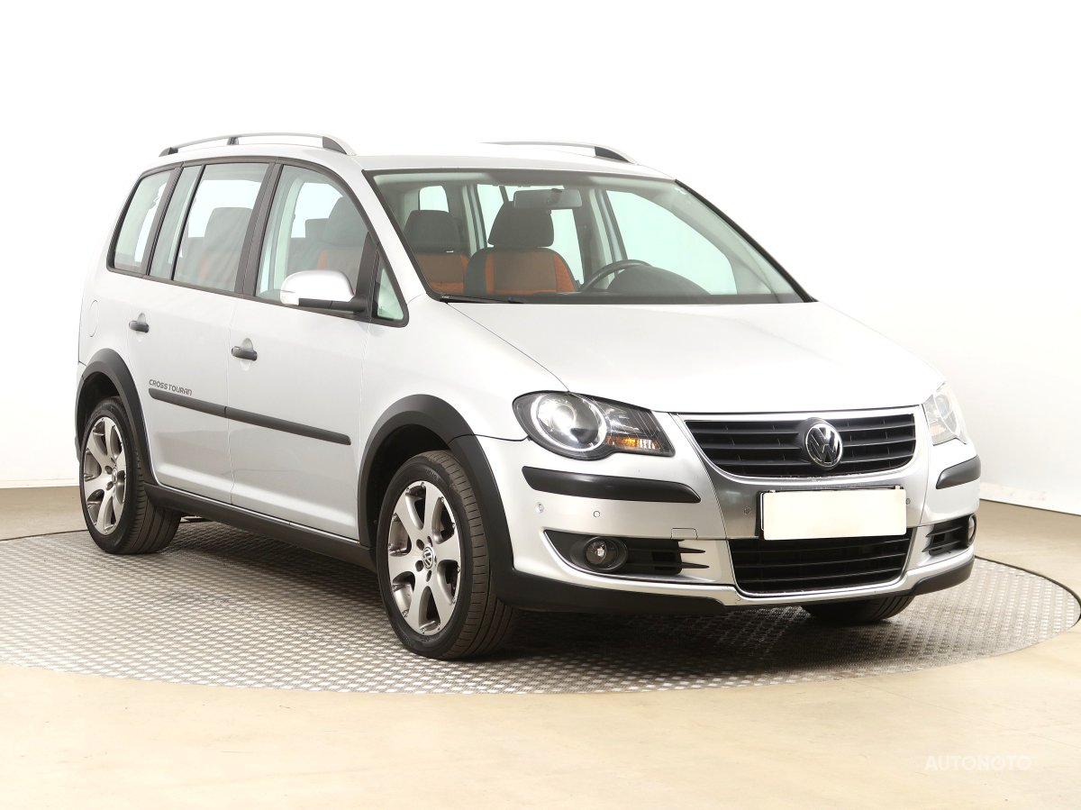 Volkswagen Touran, 2007 - celkový pohled
