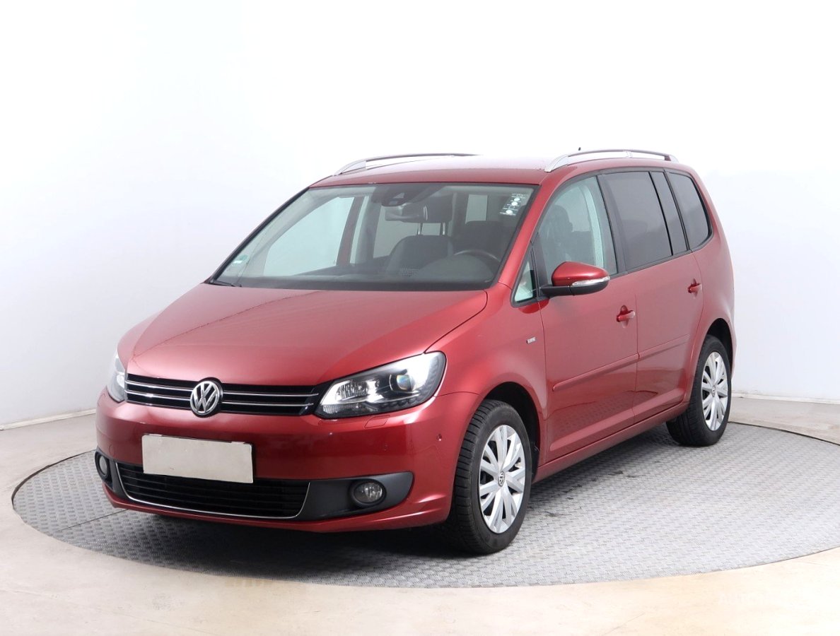 Volkswagen Touran, 2013 - pohled č. 3