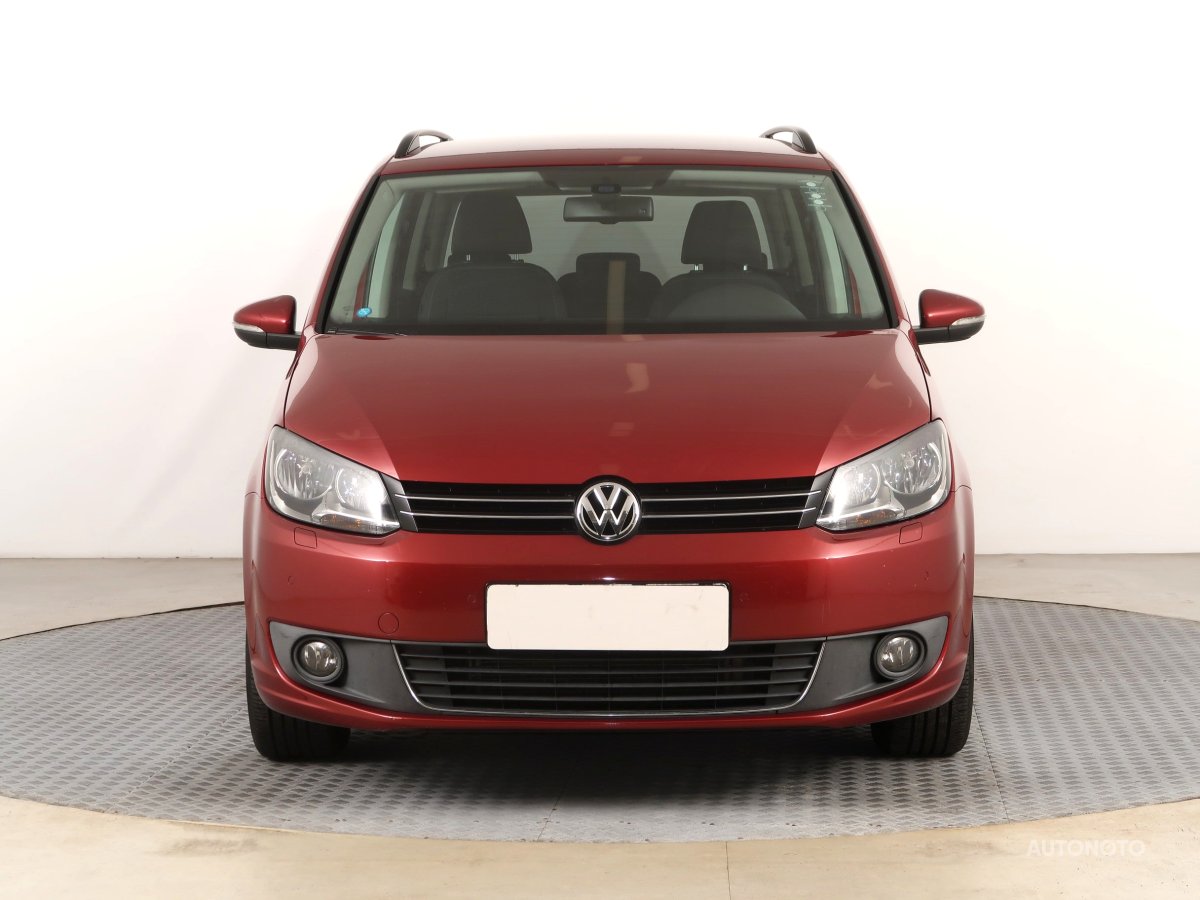 Volkswagen Touran, 2011 - pohled č. 2