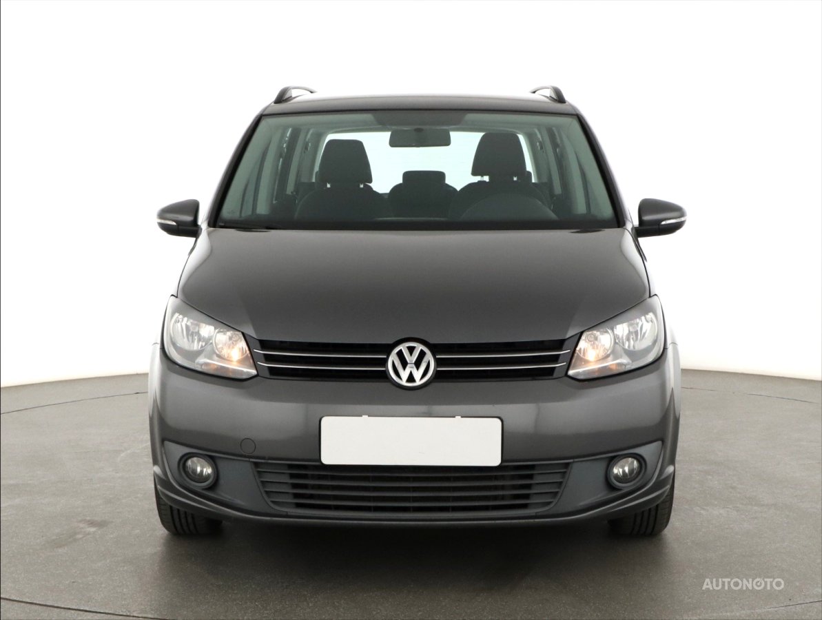 Volkswagen Touran, 2011 - pohled č. 2