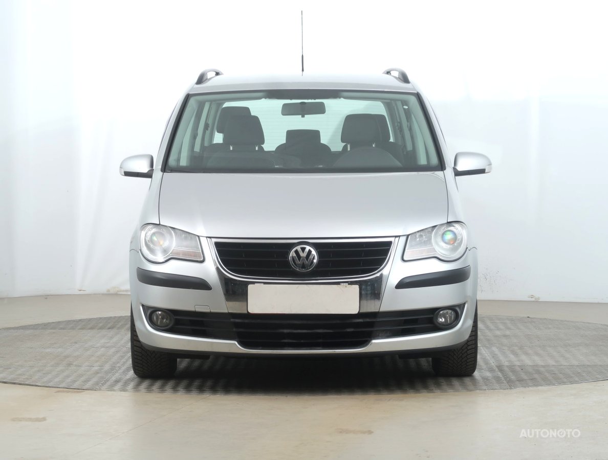 Volkswagen Touran, 2009 - pohled č. 2