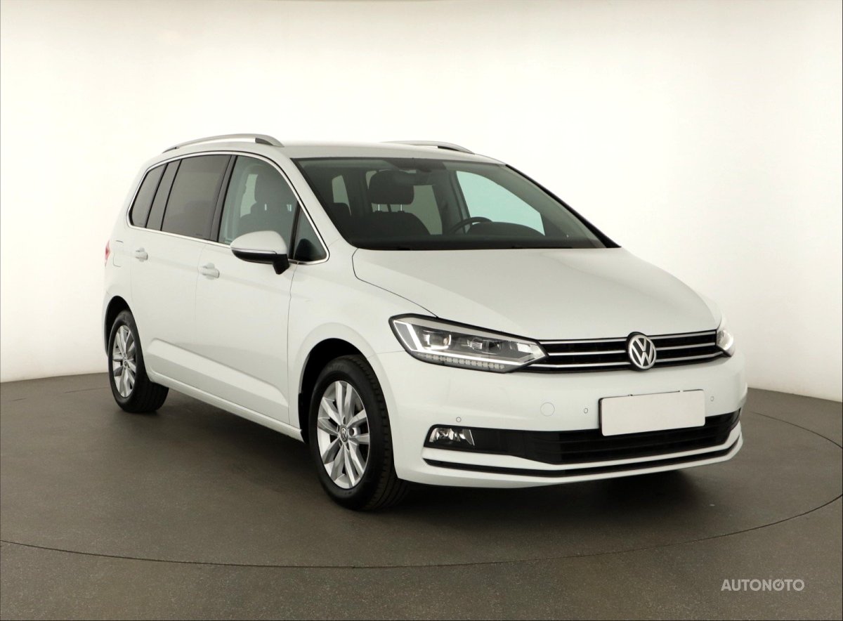 Volkswagen Touran, 2018 - celkový pohled
