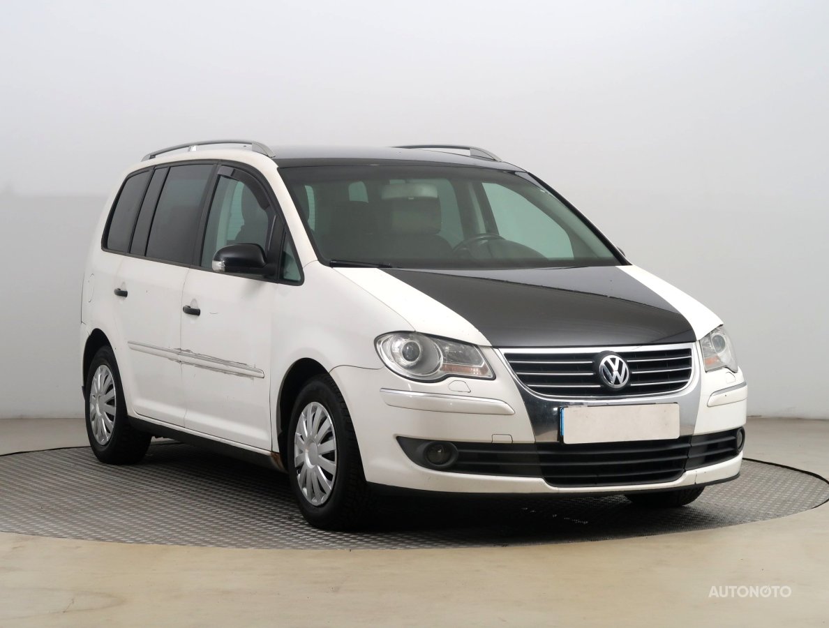 Volkswagen Touran, 2007 - celkový pohled