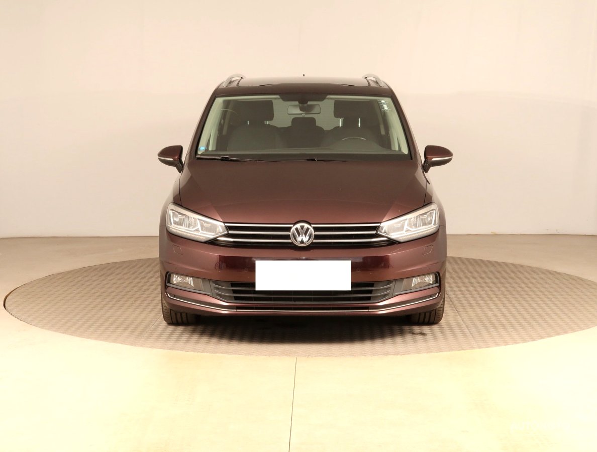 Volkswagen Touran, 2018 - pohled č. 2