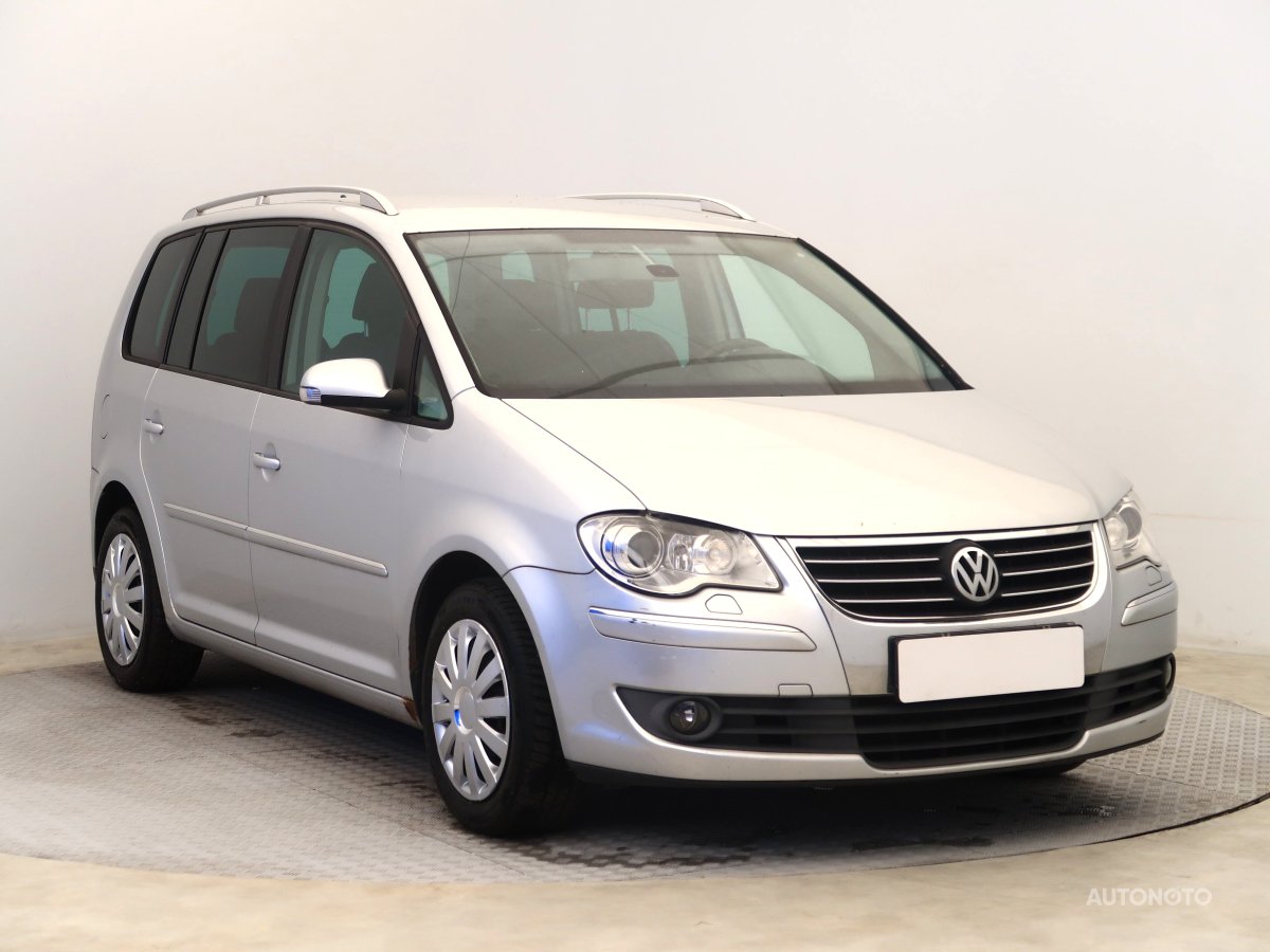 Volkswagen Touran, 2006 - celkový pohled