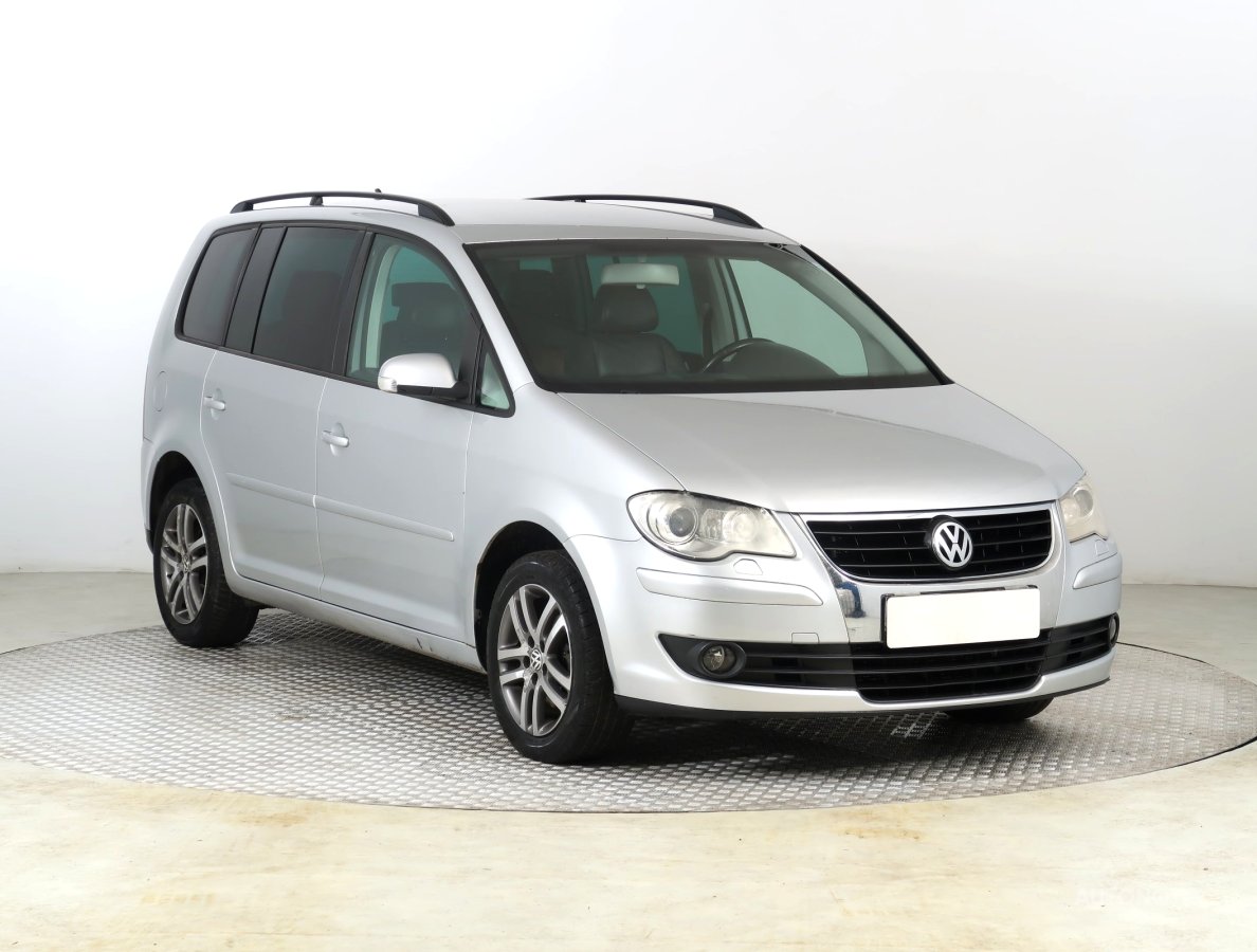 Volkswagen Touran, 2006 - celkový pohled