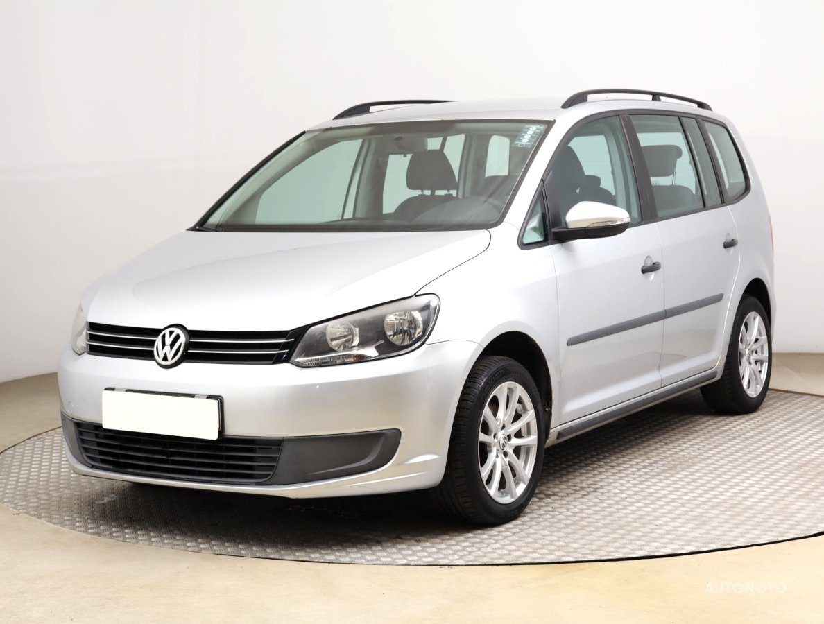 Volkswagen Touran, 2010 - pohled č. 3