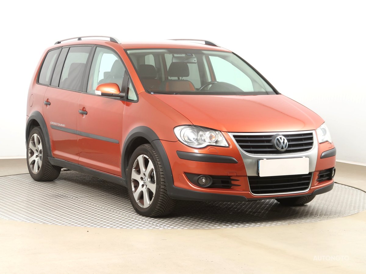 Volkswagen Touran, 2008 - celkový pohled