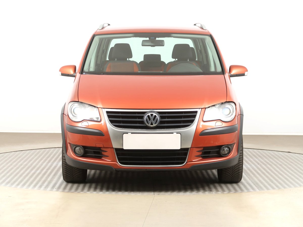 Volkswagen Touran, 2008 - pohled č. 2