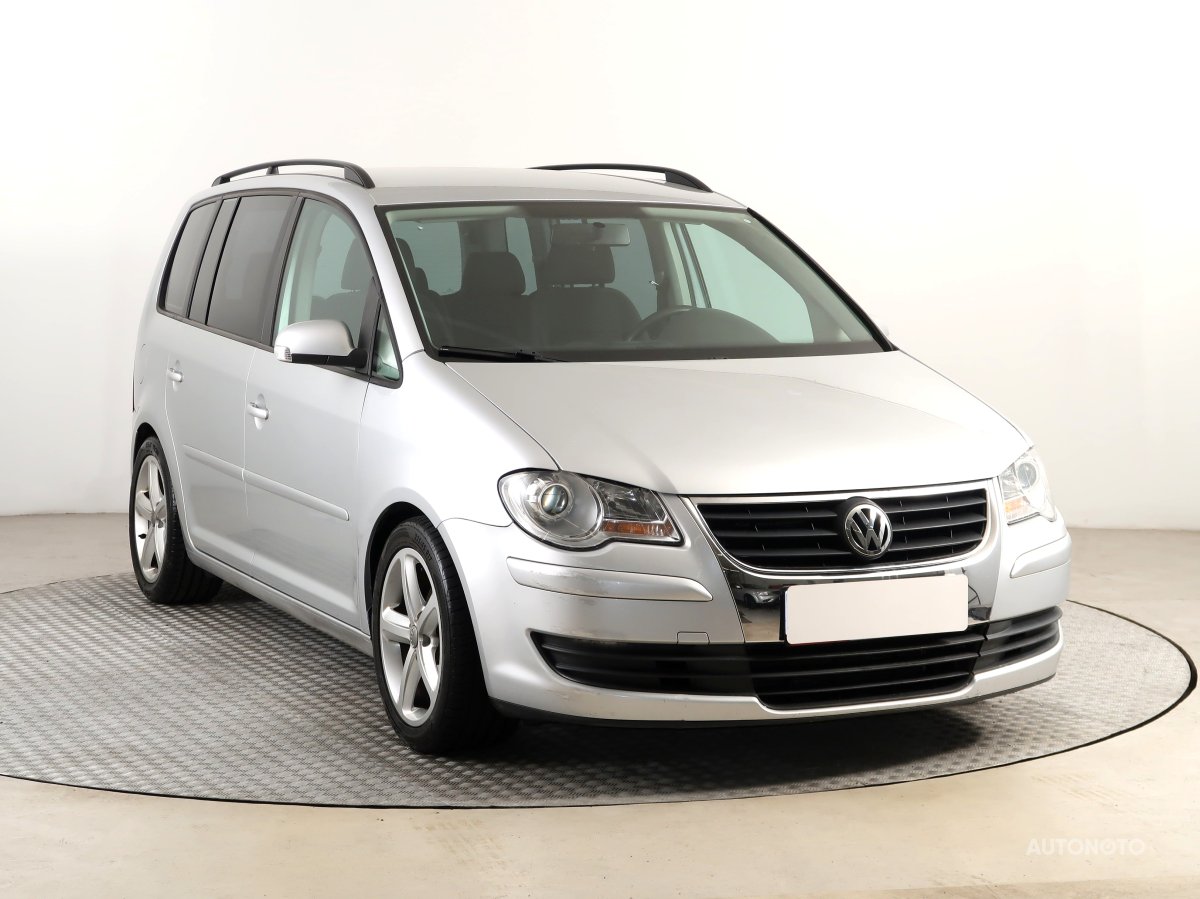 Volkswagen Touran, 2007 - celkový pohled