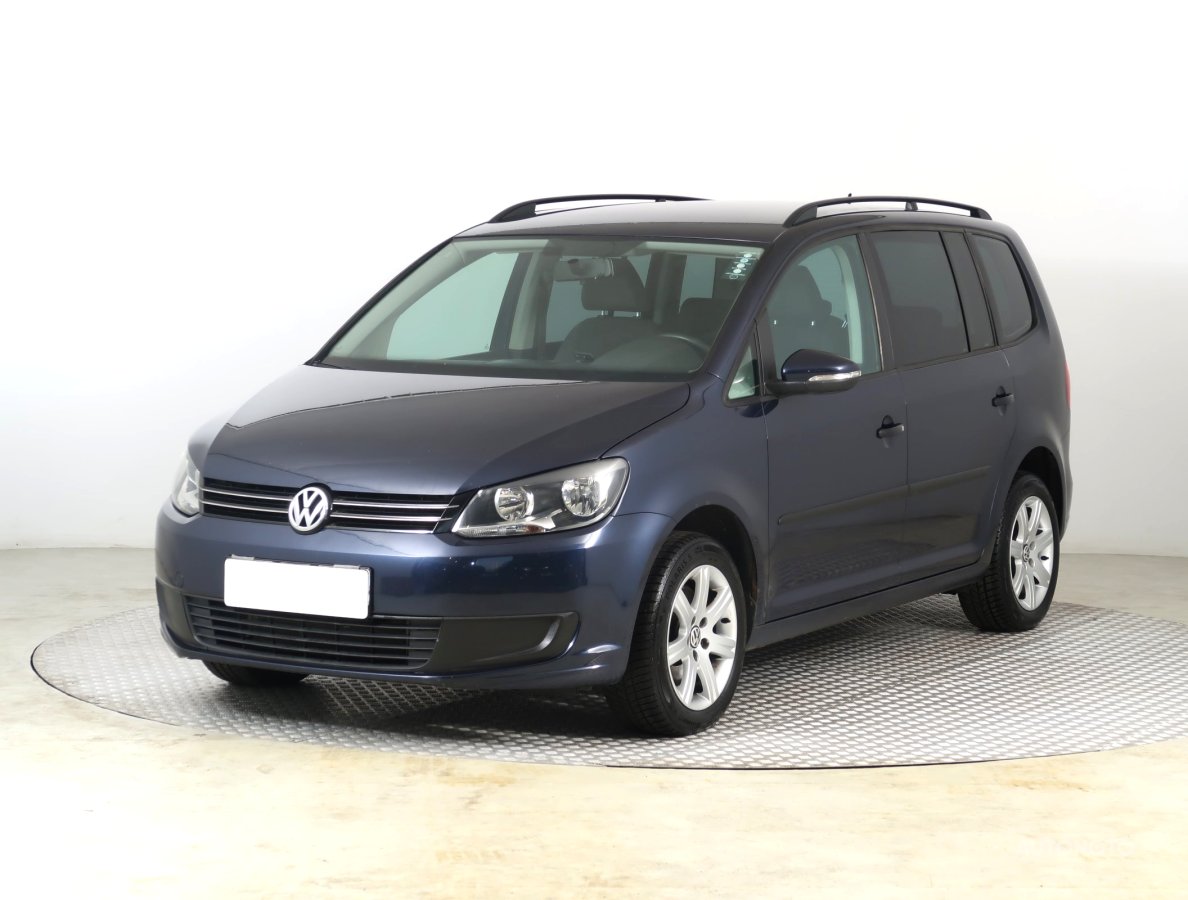 Volkswagen Touran, 2012 - pohled č. 3
