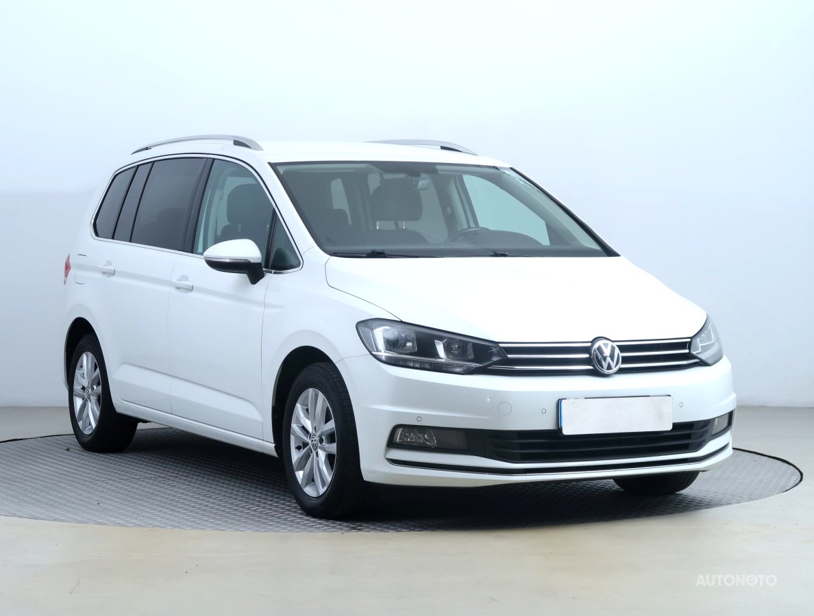Volkswagen Touran, 2018 - celkový pohled