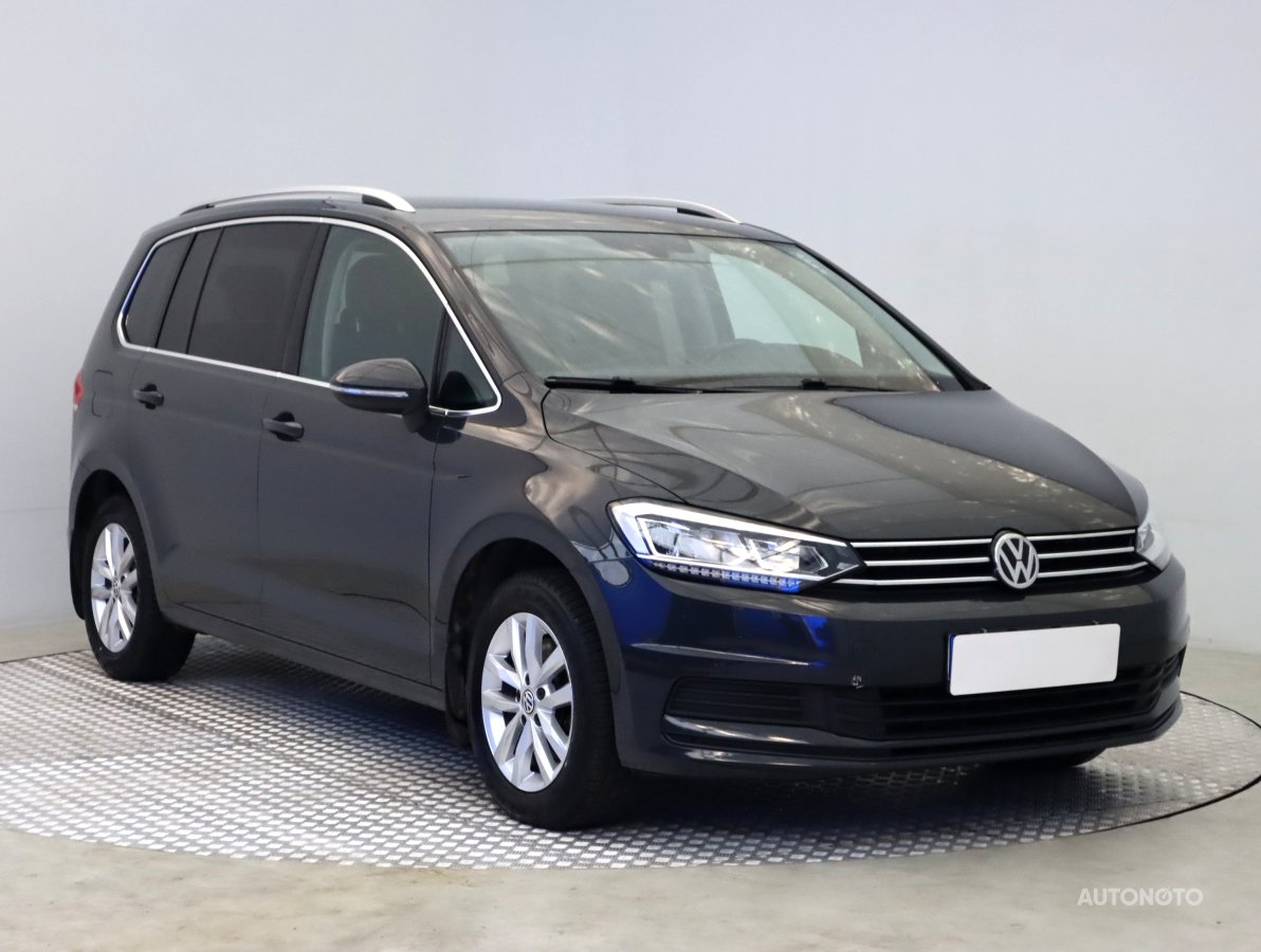 Volkswagen Touran, 2018 - celkový pohled