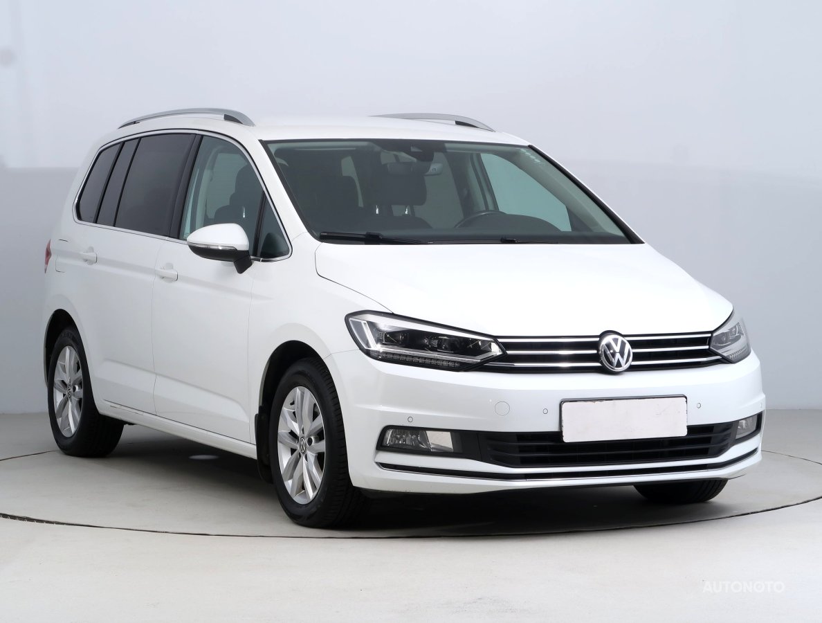 Volkswagen Touran, 2017 - celkový pohled