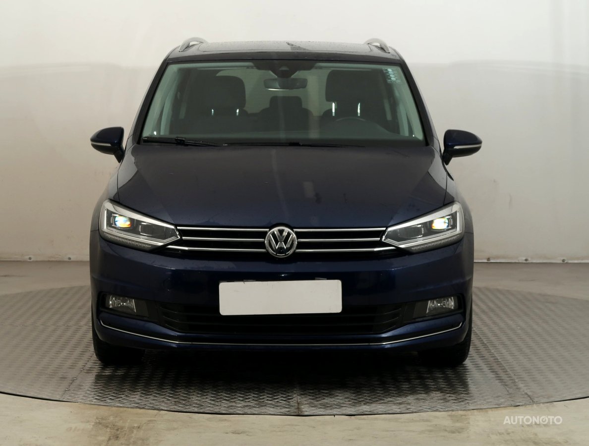 Volkswagen Touran, 2017 - pohled č. 2