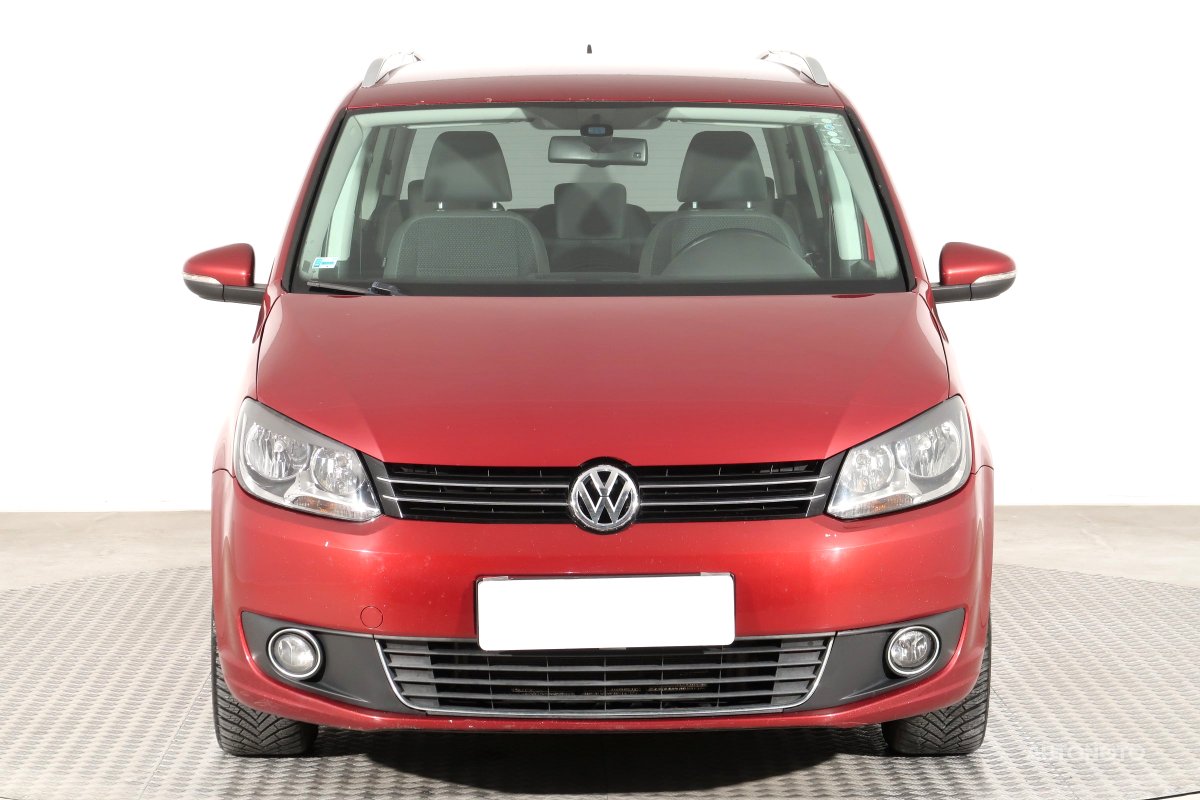 Volkswagen Touran, 2011 - pohled č. 2