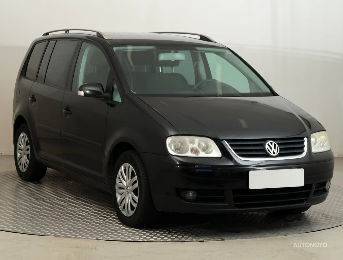 Volkswagen Touran, 2005 - celkový pohled