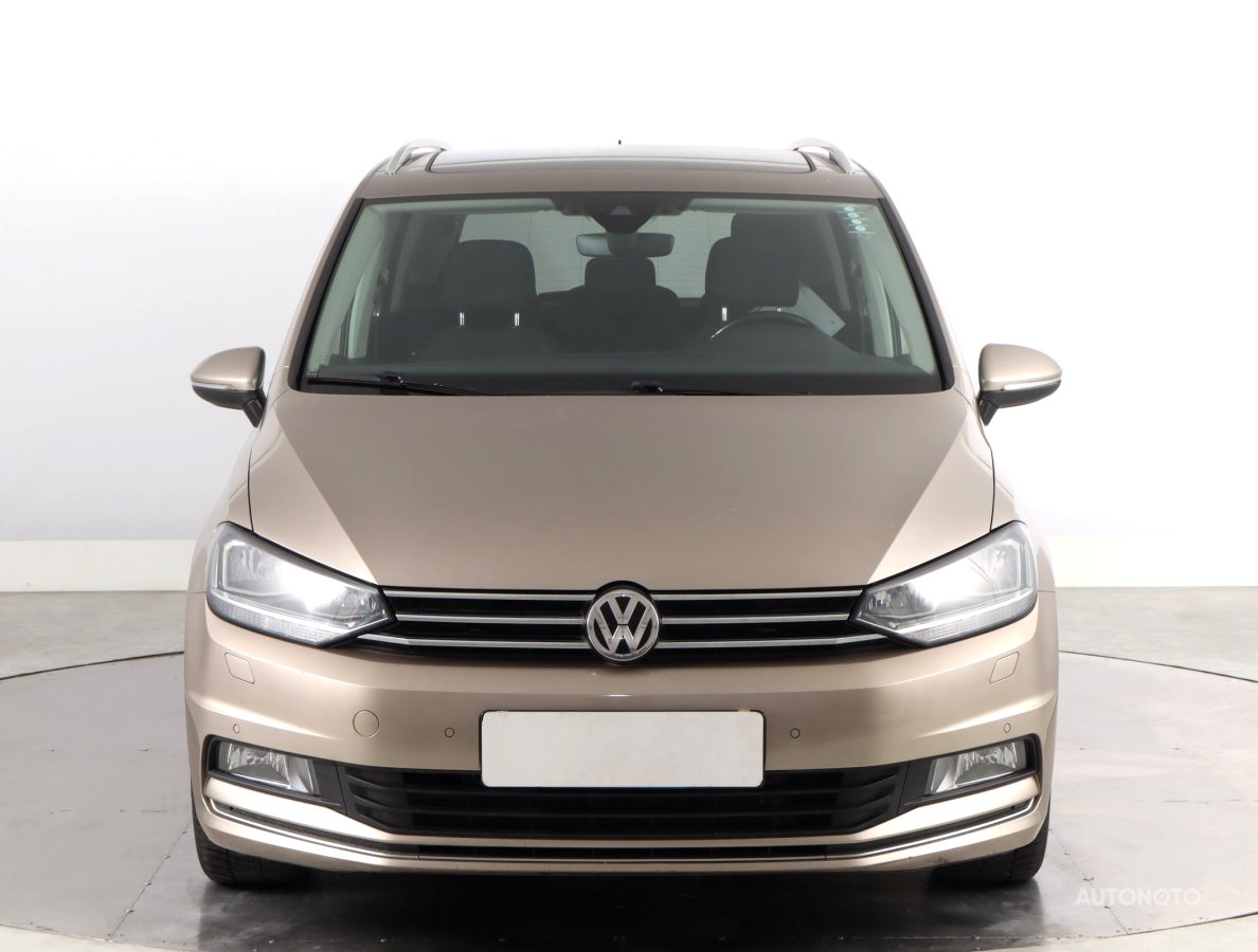 Volkswagen Touran, 2017 - pohled č. 2