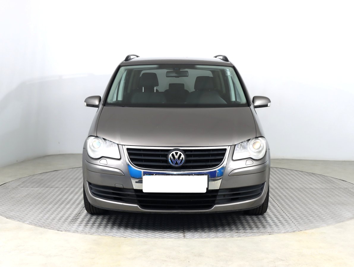 Volkswagen Touran, 2008 - pohled č. 2