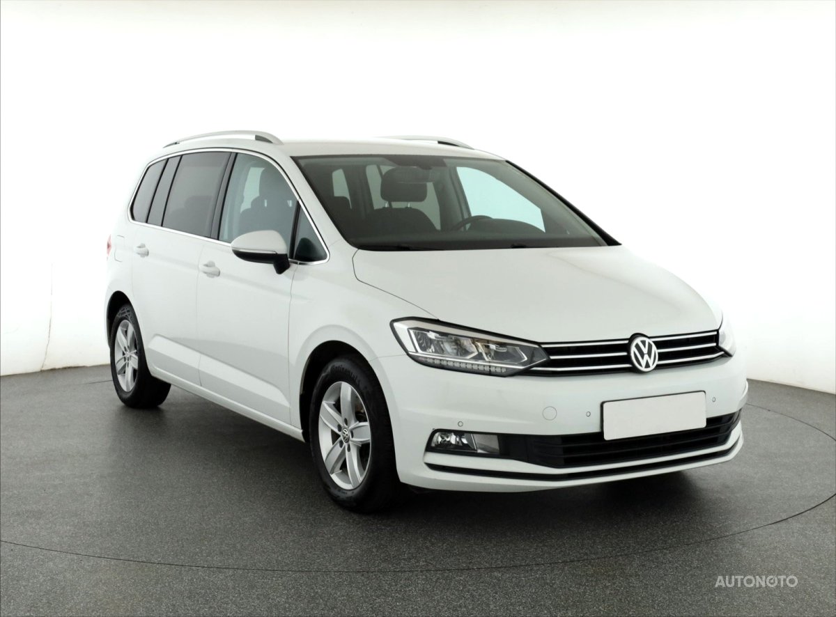 Volkswagen Touran, 2018 - celkový pohled