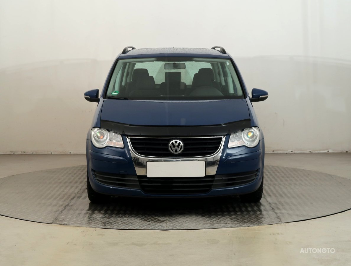 Volkswagen Touran, 2009 - pohled č. 2
