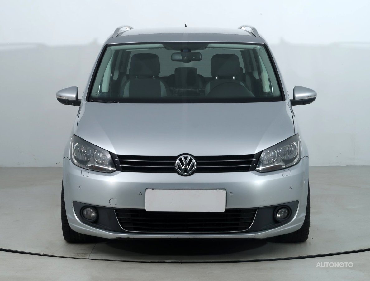 Volkswagen Touran, 2013 - pohled č. 2