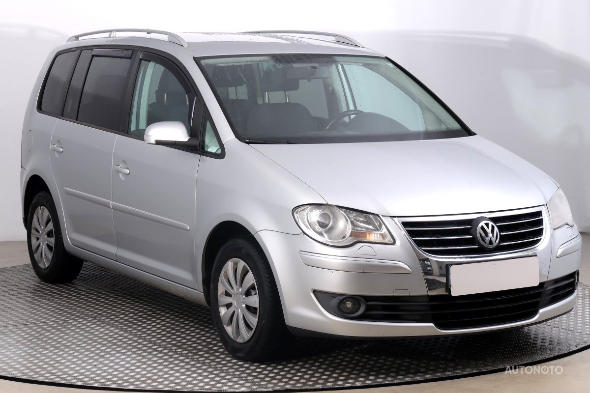 Volkswagen Touran, 2007 - celkový pohled