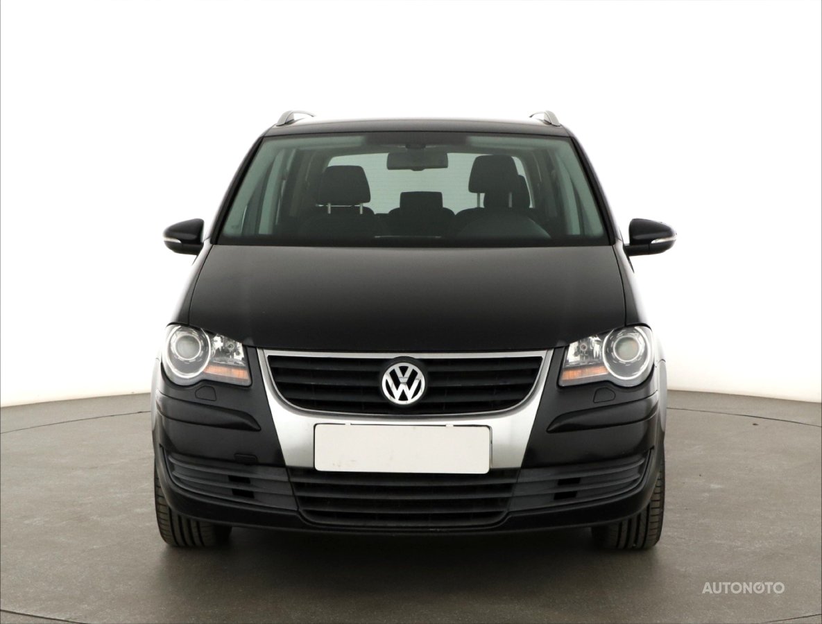 Volkswagen Touran, 2009 - pohled č. 2