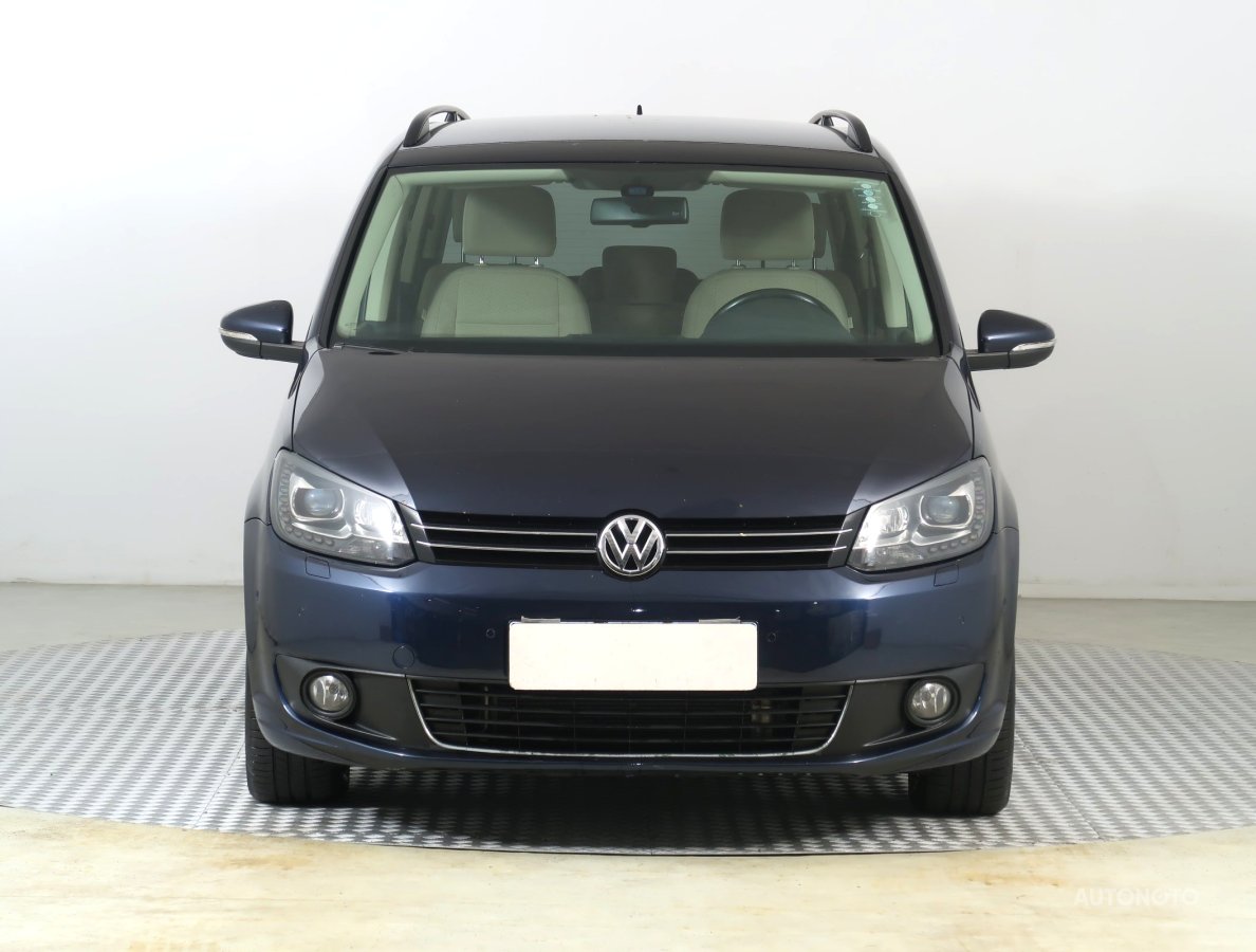 Volkswagen Touran, 2013 - pohled č. 2