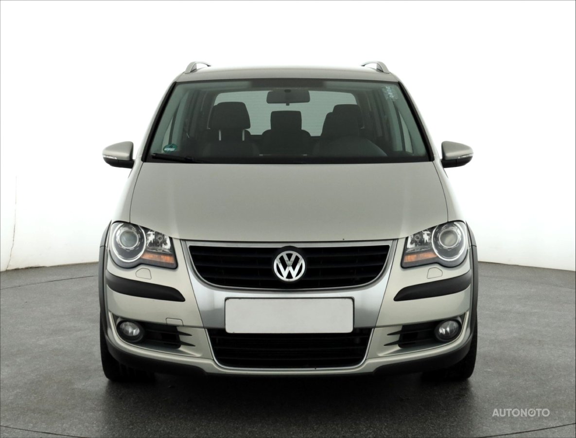 Volkswagen Touran, 2009 - pohled č. 2