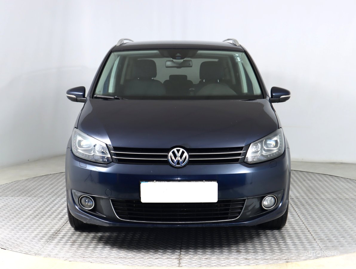 Volkswagen Touran, 2013 - pohled č. 2