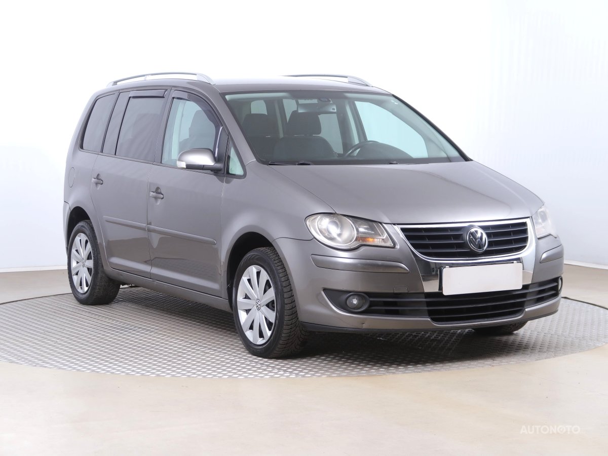 Volkswagen Touran, 2007 - celkový pohled