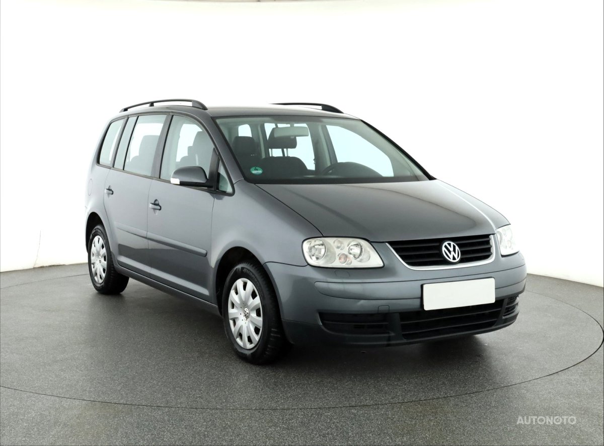 Volkswagen Touran, 2006 - celkový pohled