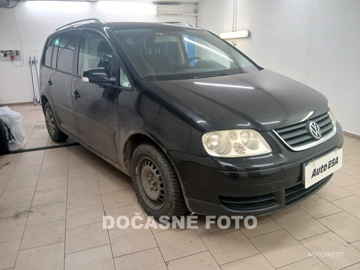 Volkswagen Touran, 2006 - celkový pohled