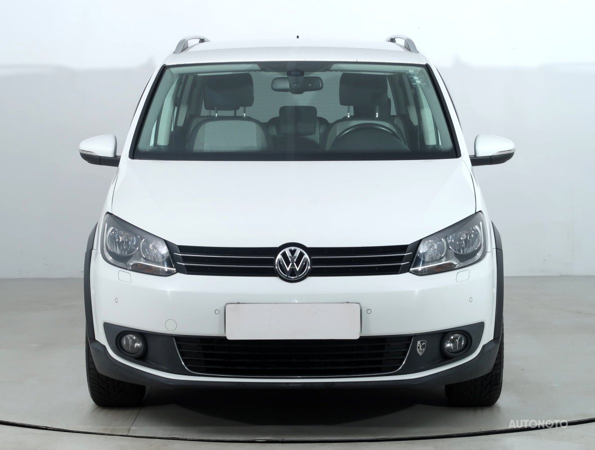 Volkswagen Touran, 2014 - pohled č. 2