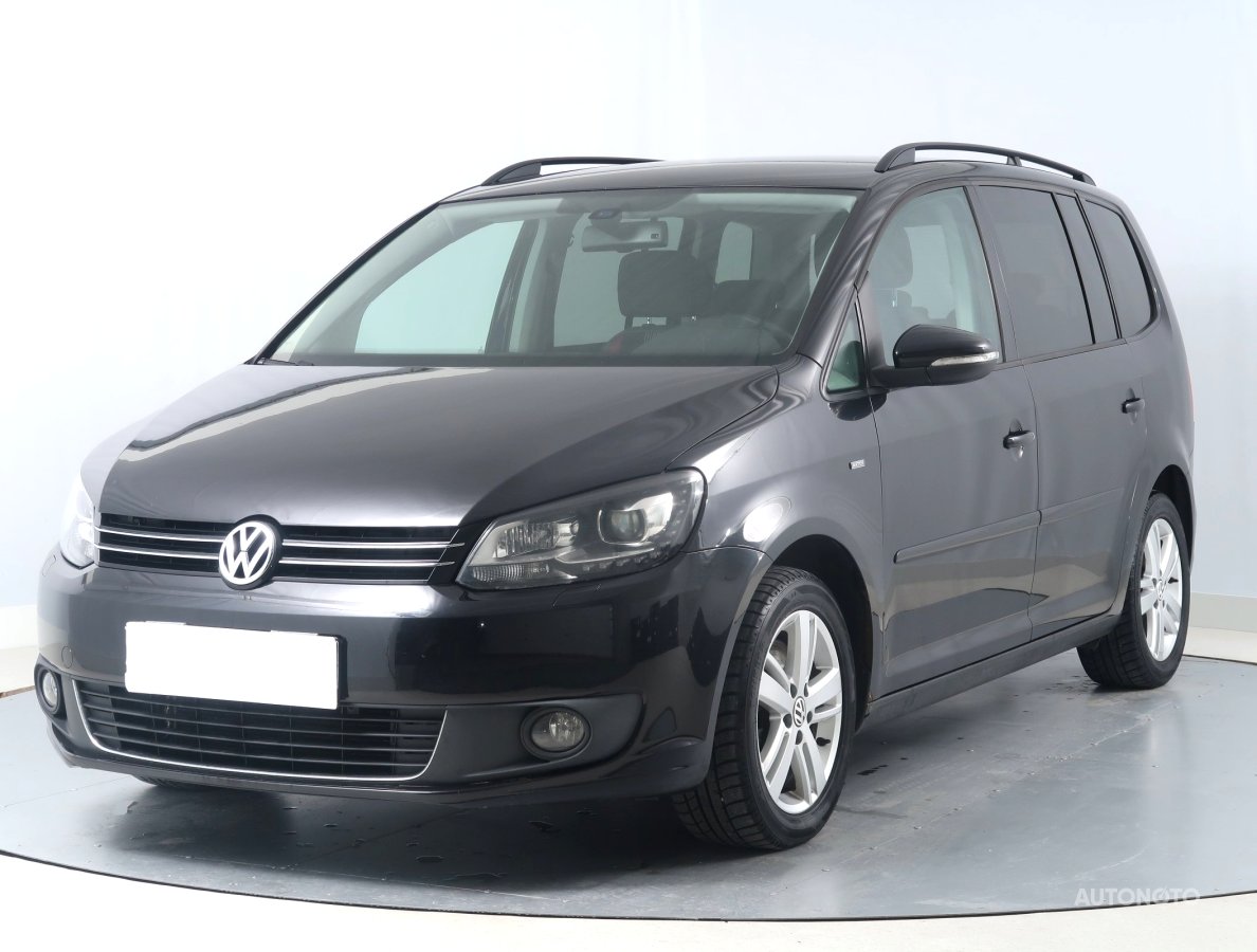 Volkswagen Touran, 2013 - pohled č. 3